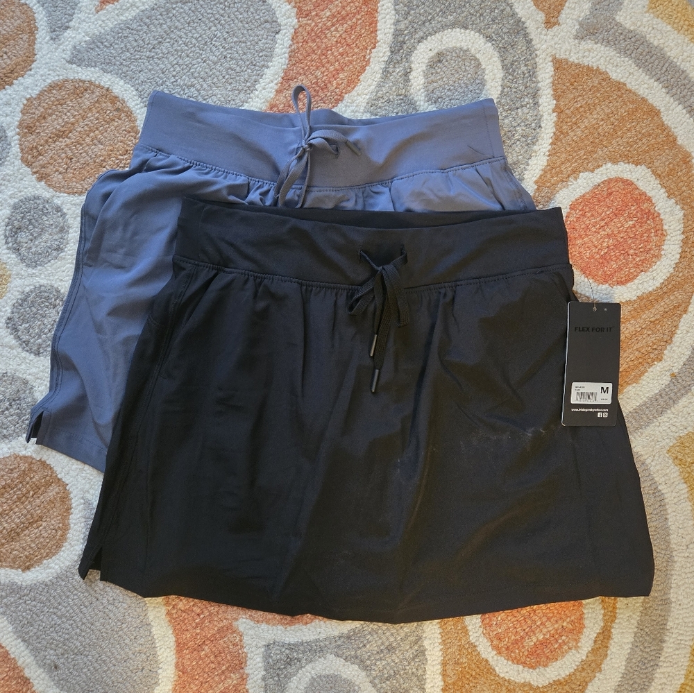 90 Degree By Reflex Men's Black and Gray Shorts